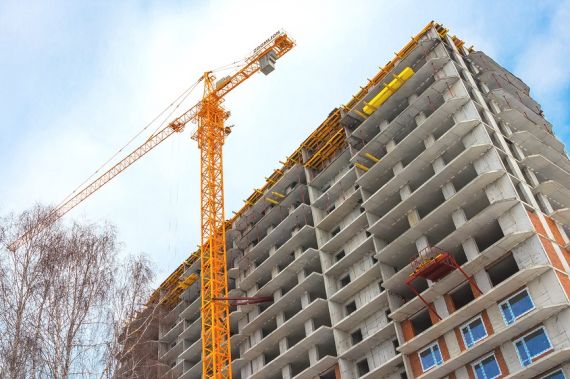 Тип дома: массовая панель, солидный монолит и редкости рынка