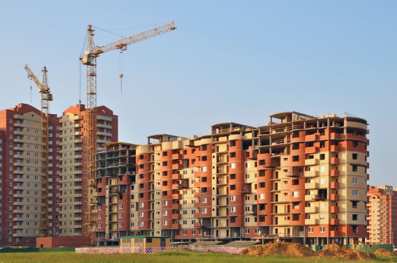 Покупаем квартиру в новостройке: напрямую или через риэлтора?