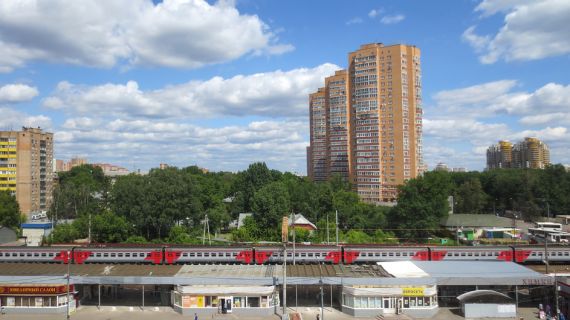 Из Москвы в Подмосковье – а затем обратно?