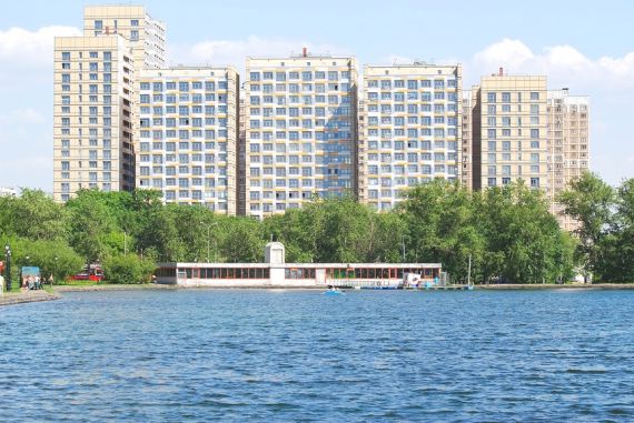 Вложения в московские новостройки оказались доходнее депозитов в рублях и валюте