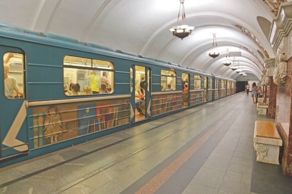 В 2016 году на салатовой ветке откроют 3 новых станции