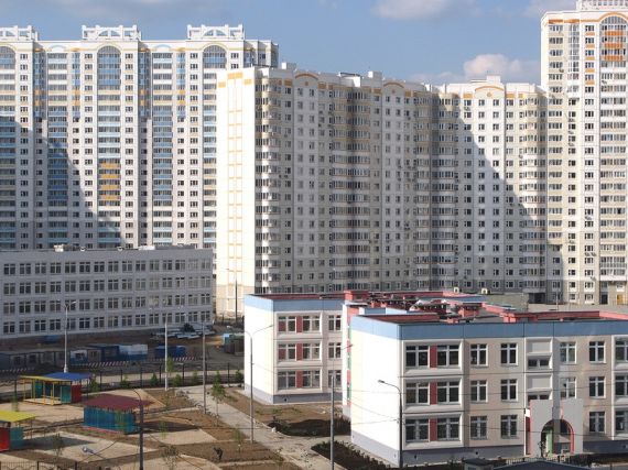 В феврале средняя цена на московские новостройки снизилась