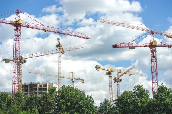 Девелоперы Подмосковья размораживают стройки – зампред правительства области