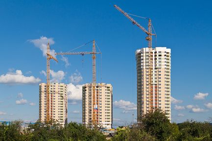 Большая часть жилых домов в Москве строится по закону