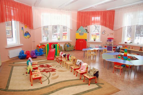 Незаконная перепланировка стала причиной обрушения части потолка в детском саду в Мытищах