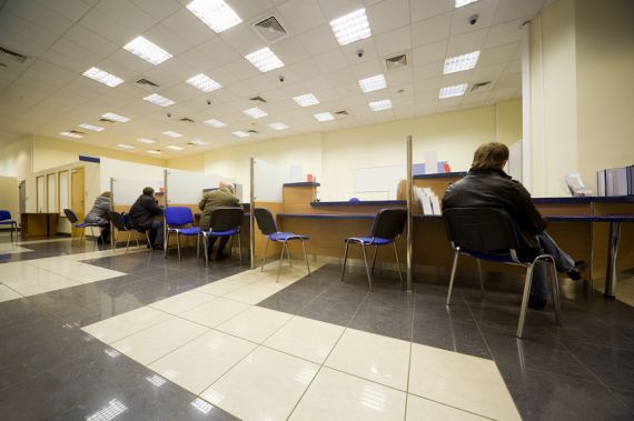 Россияне стали меньше брать денег у банков на приобретение жилья