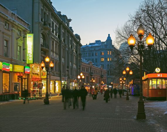 Москва предлагает девелоперам строить в центре столицы жилье, а не офисы