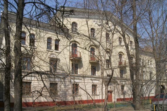 Власти Москвы продают с молотка квартиры в домах-памятниках архитектуры