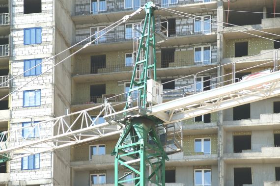 В строительной отрасли продолжается спад и ухудшается деловой климат