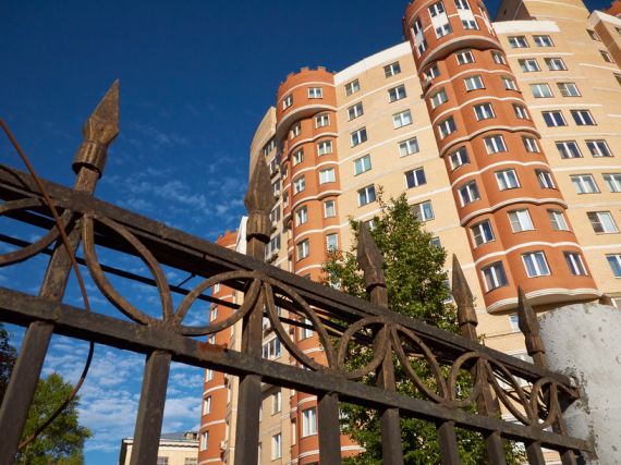 За растрату средств долевого строительства застройщиков предложено сажать на 9 лет