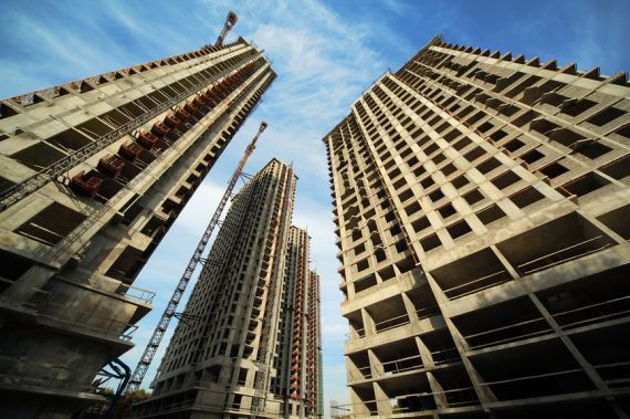 Минстрой ужесточает требования к застройщикам: придётся отвечать даже за официальный сайт