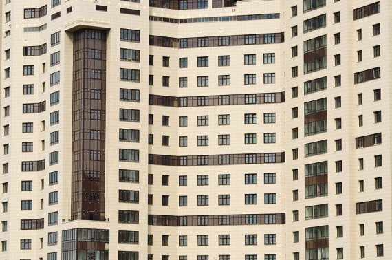 На рынке жилья Москвы стало меньше апартаментов