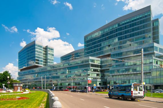 В 2015 году в Москве построят 500 тыс. кв. м апартаментов – Хуснуллин