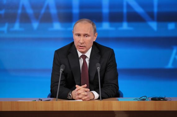 Защитить покупателей жилья от выселения из-за ошибок при регистрации можно законодательно – Путин