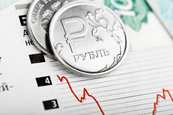 Подорожание доллара до 100 рублей парализует рынок «вторички» Москвы – эксперты