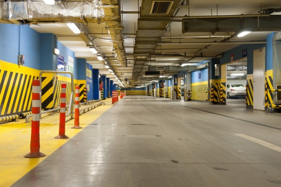 В новостройках Москвы станет меньше машино-мест