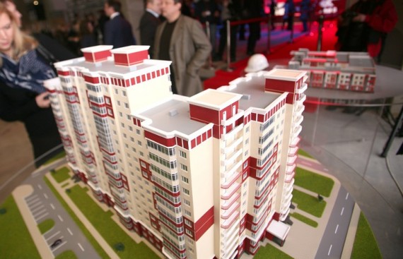 Россиянам не стоит ждать сильного удешевления жилья – Мень