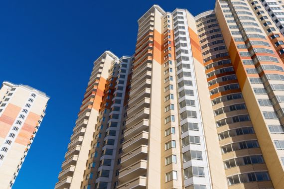 Чиновников будут штрафовать за регистрацию незаконных сделок с недвижимостью