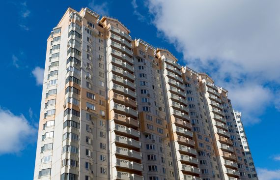 Объем предложения новостроек на рынке жилья новой Москвы снизился на 2%
