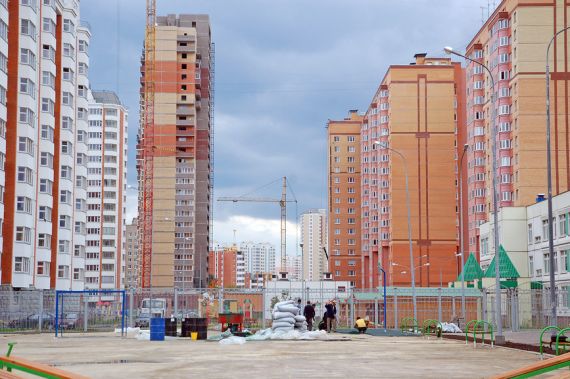 За 8 месяцев в Подмосковье построили 13 домов эконом-класса площадью более 60 тыс. кв. м
