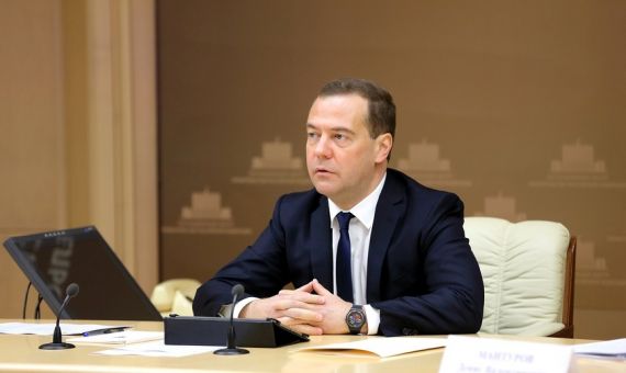 Необходимо ввести дифференцированную шкалу оплаты капремонта - Медведев