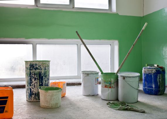 Москвичи с доходом менее 36,9 тыс. рублей могут получить льготу на капремонт