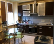 3-комнатная квартира площадью 76 кв.м, Новозаводская улица, 25к2 | цена 15 500 000 руб. | www.metrprice.ru