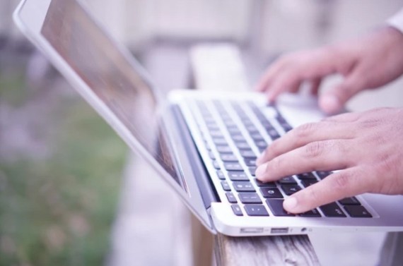 Как выписать человека из квартиры без его присутствия