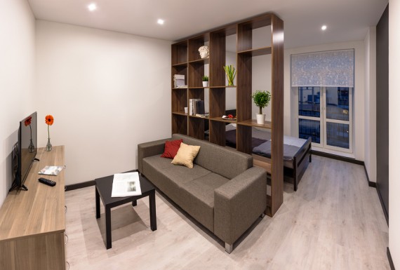 Квартиры в новостройках Москвы стали меньше и дешевле