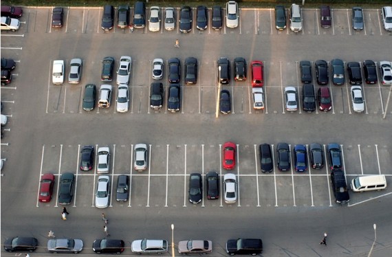 В крупных городах Подмосковья станет больше бесплатных парковок