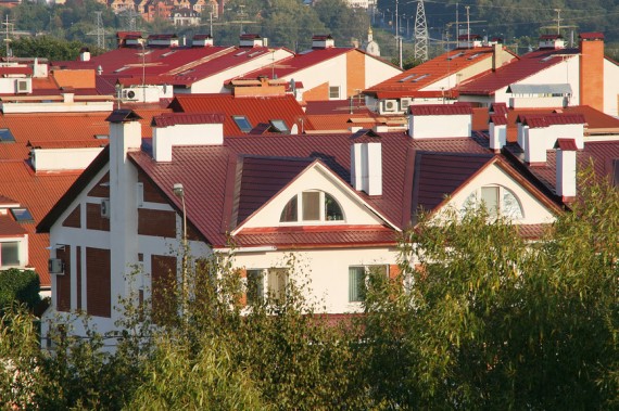 В 65% коттеджных поселках Подмосковья происходит не более одной продажи в месяц