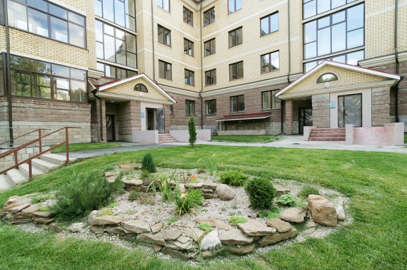 На западе Москвы новостройки бизнес- и премиум-класса занимают больше половины рынка жилья