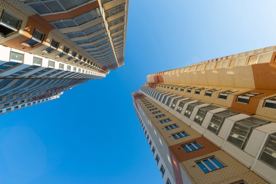 Московская семья накопит на «однушку» эконом-класса за 7 лет – эксперты