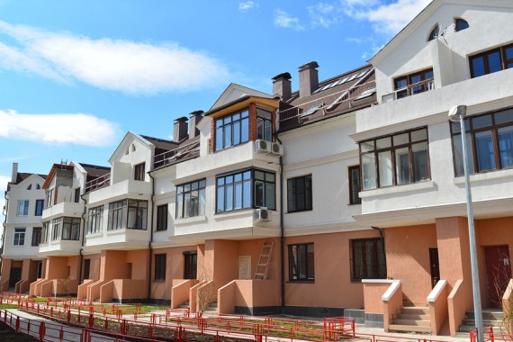 Эксперты нашли в Подмосковье самые недорогие готовые таунхаусы