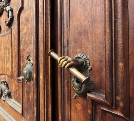 Входные двери: какой должна быть защита вашего дома?