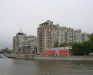 2-комнатная квартира площадью 60.8 кв.м, Серафимовича ул., 2 | цена 17 600 000 руб. | www.metrprice.ru