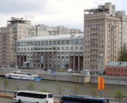 1-комнатная квартира площадью 40 кв.м, Серафимовича ул., 2 | цена 20 800 000 руб. | www.metrprice.ru