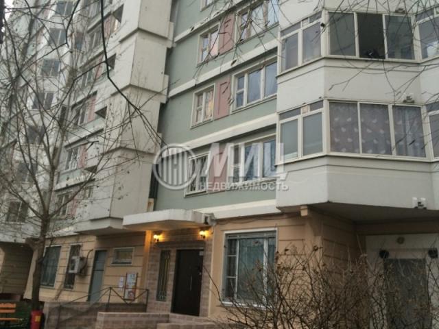 Продается однокомнатная квартира расположение марьинский пар.