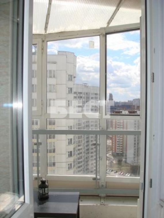 Продается однушка по адресу совхозная ул. , 8, метро. всего:.